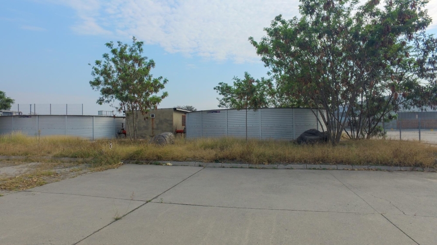 To Let Commercial Property for Rent in Rustenburg Industrial North West